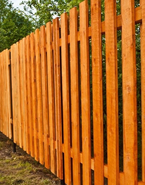 Scandura de gard vertical 10 cm x 2 cm x 1.5 m